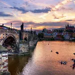 Modern Perlova * Praga