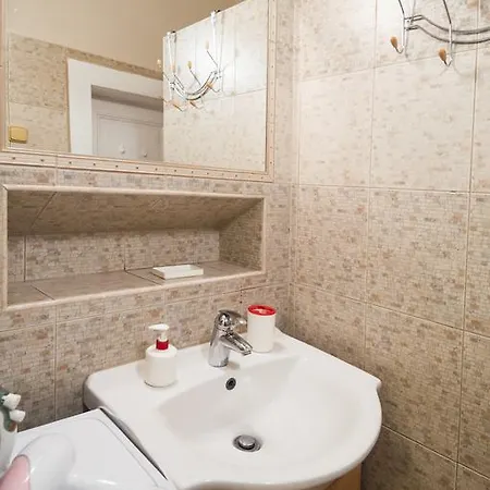 Modern Perlova Πράγα