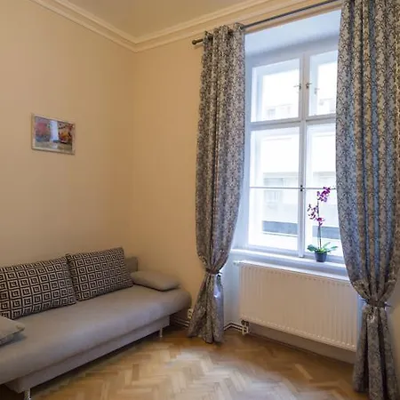 Modern Perlova Apartment *