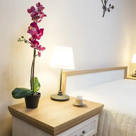 Modern Perlova Apartment *