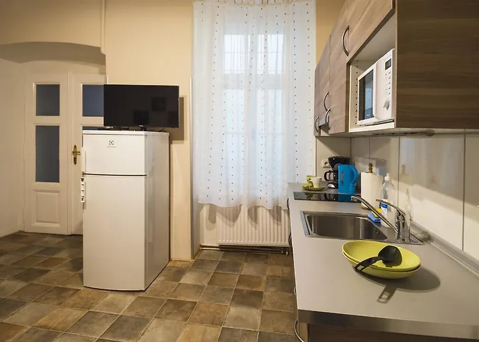 Modern Perlova Apartment Prague